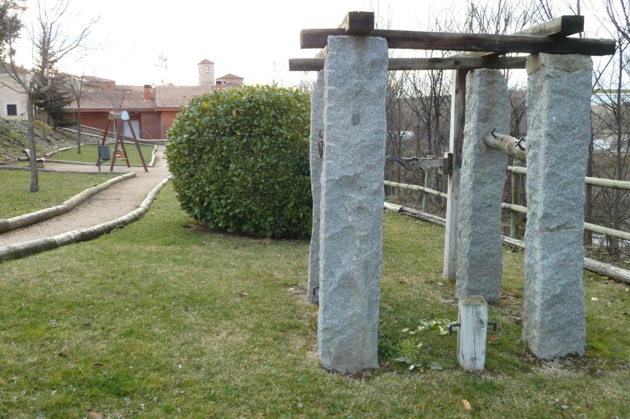 La Casa De Bernuy Pension Bernuy de Porreros Buitenkant foto